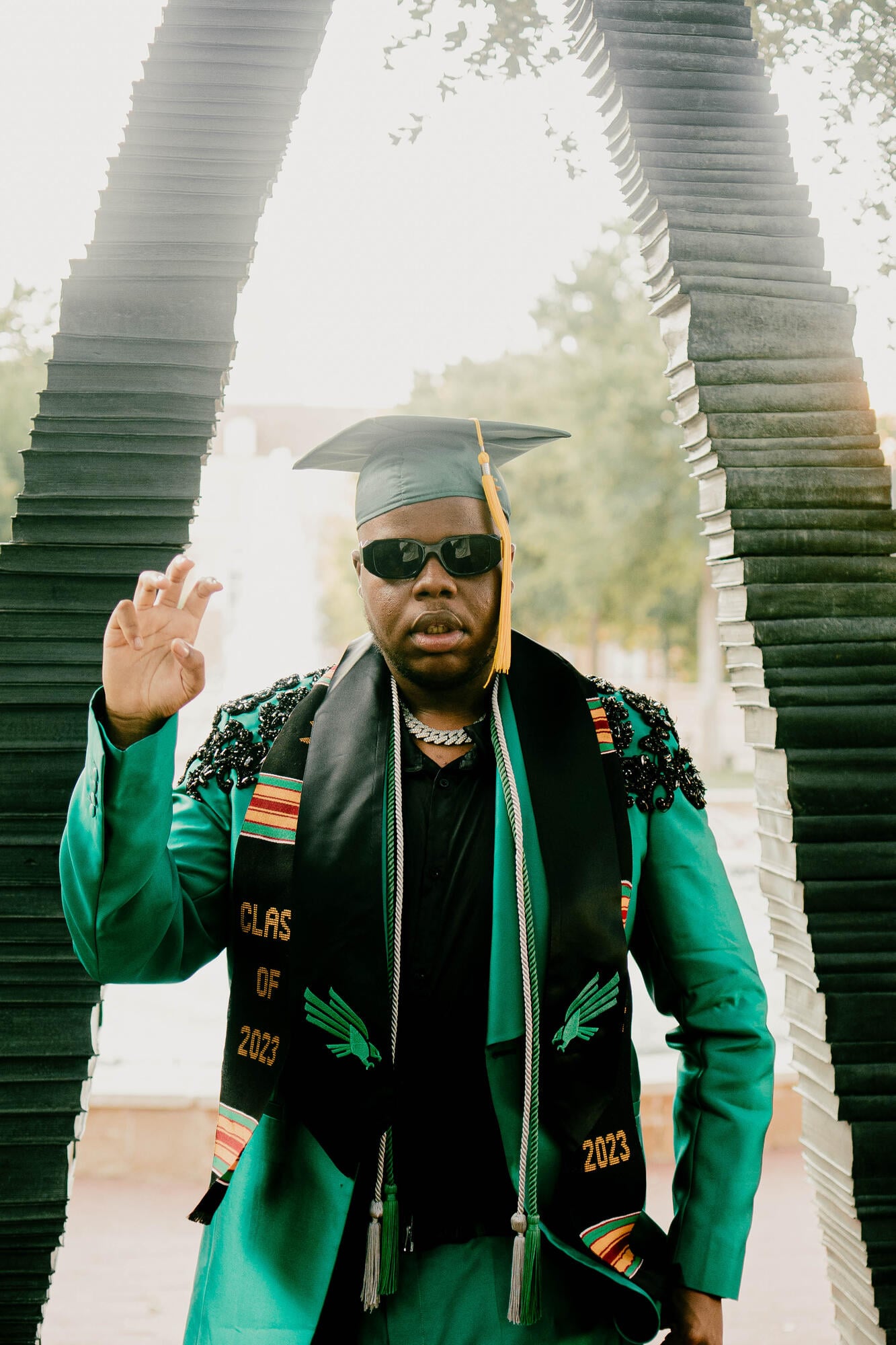 Graduation photography - image 9