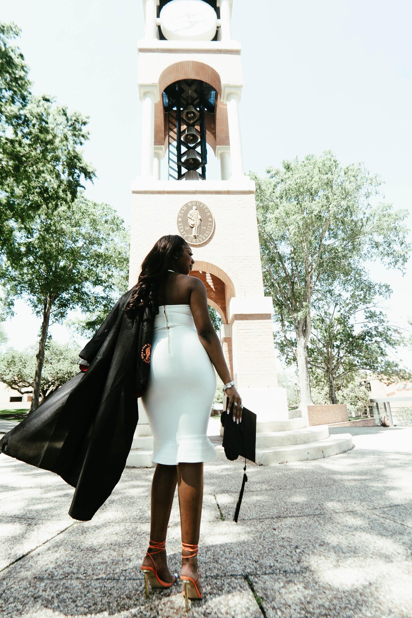 Graduation photography - image 10